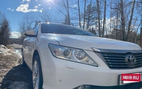 Toyota Camry, 2014 год, 2 100 000 рублей, 3 фотография