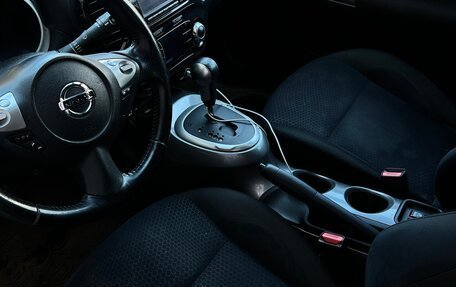 Nissan Juke II, 2011 год, 900 000 рублей, 8 фотография