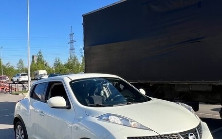 Nissan Juke II, 2011 год, 900 000 рублей, 3 фотография
