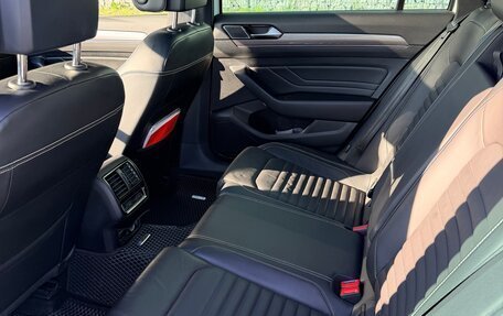 Volkswagen Passat B8 рестайлинг, 2019 год, 3 800 000 рублей, 6 фотография
