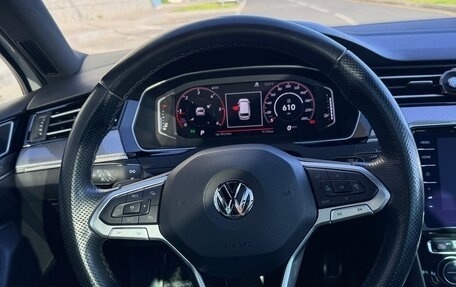 Volkswagen Passat B8 рестайлинг, 2019 год, 3 800 000 рублей, 9 фотография