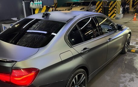 BMW 3 серия, 2018 год, 2 900 000 рублей, 11 фотография