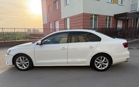 Volkswagen Jetta VI, 2016 год, 1 050 000 рублей, 7 фотография