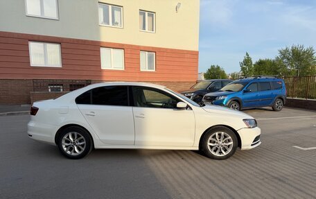 Volkswagen Jetta VI, 2016 год, 1 050 000 рублей, 3 фотография