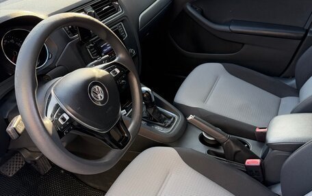 Volkswagen Jetta VI, 2016 год, 1 050 000 рублей, 9 фотография