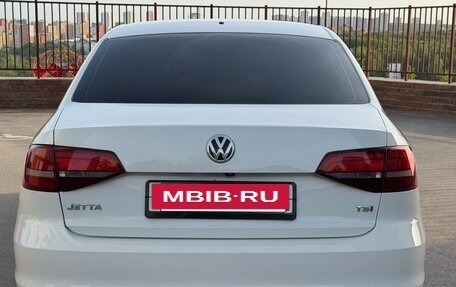Volkswagen Jetta VI, 2016 год, 1 050 000 рублей, 5 фотография