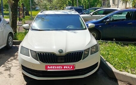 Skoda Octavia, 2019 год, 1 300 000 рублей, 3 фотография