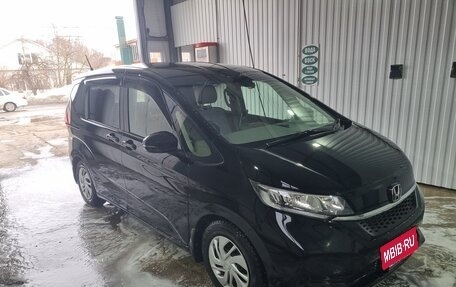 Honda Freed II, 2019 год, 1 620 000 рублей, 4 фотография