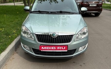 Skoda Fabia II, 2012 год, 890 000 рублей, 3 фотография