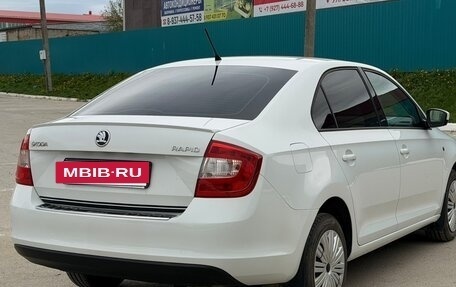 Skoda Rapid I, 2014 год, 975 000 рублей, 4 фотография