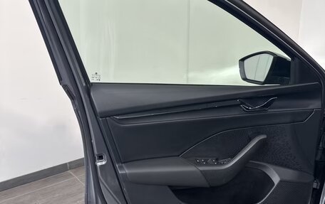 Skoda Octavia RS, 2023 год, 3 570 013 рублей, 5 фотография