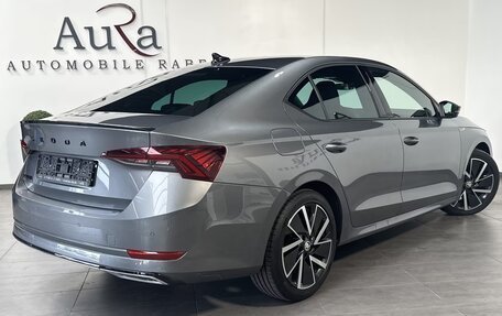 Skoda Octavia RS, 2023 год, 3 570 013 рублей, 3 фотография