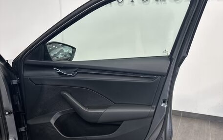 Skoda Octavia RS, 2023 год, 3 570 013 рублей, 6 фотография