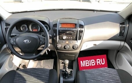 KIA cee'd I рестайлинг, 2007 год, 578 000 рублей, 10 фотография