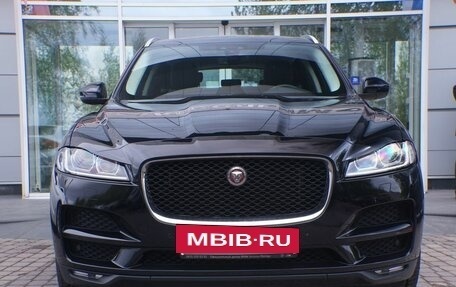 Jaguar F-Pace, 2019 год, 3 450 000 рублей, 3 фотография