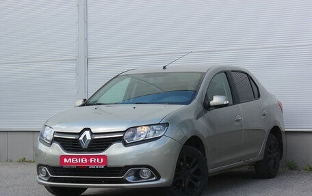 Renault Logan II, 2017 год, 687 000 рублей, 1 фотография