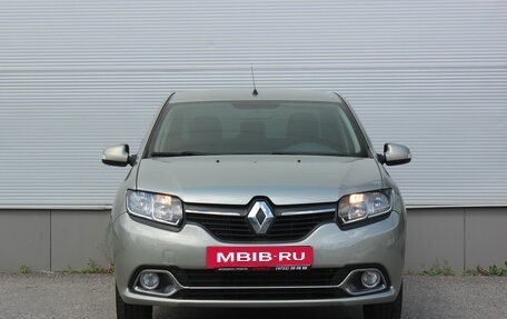 Renault Logan II, 2017 год, 687 000 рублей, 3 фотография