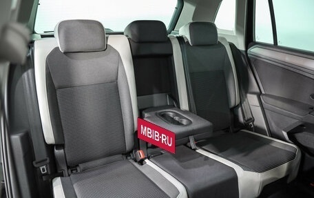 Volkswagen Tiguan II, 2019 год, 2 499 000 рублей, 23 фотография