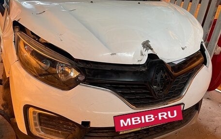 Renault Kaptur I рестайлинг, 2018 год, 655 000 рублей, 1 фотография
