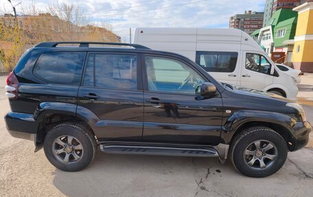 Toyota Land Cruiser Prado 120 рестайлинг, 2008 год, 2 125 000 рублей, 3 фотография