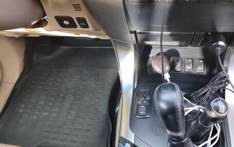 Toyota Land Cruiser Prado 120 рестайлинг, 2008 год, 2 125 000 рублей, 11 фотография