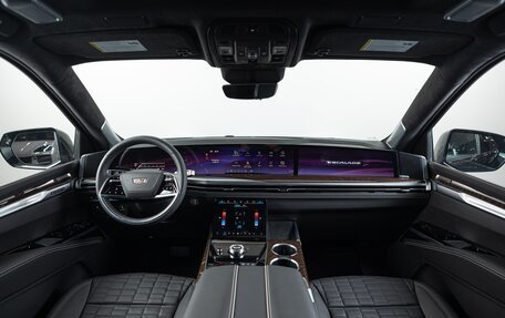 Cadillac Escalade V, 2025 год, 21 990 000 рублей, 33 фотография