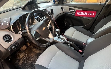 Chevrolet Cruze II, 2011 год, 650 000 рублей, 6 фотография