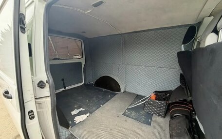 Volkswagen Transporter T5 рестайлинг, 2010 год, 975 000 рублей, 11 фотография