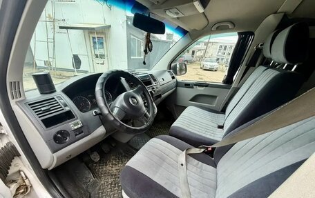 Volkswagen Transporter T5 рестайлинг, 2010 год, 975 000 рублей, 10 фотография