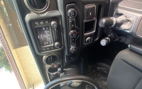 Jeep Wrangler, 2018 год, 3 900 000 рублей, 20 фотография