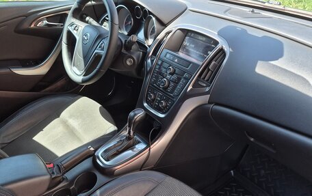 Opel Astra J, 2011 год, 795 000 рублей, 6 фотография