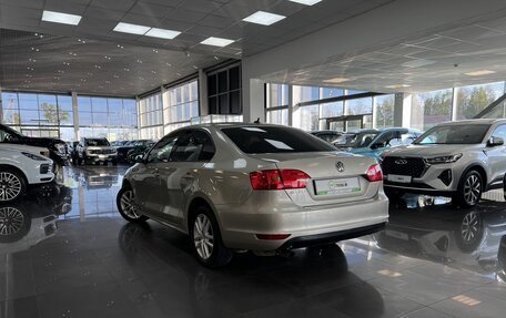 Volkswagen Jetta VI, 2013 год, 745 000 рублей, 6 фотография