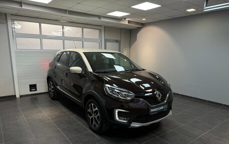 Renault Kaptur I рестайлинг, 2019 год, 1 995 000 рублей, 3 фотография