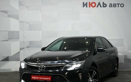 Toyota Camry, 2018 год, 2 450 000 рублей, 2 фотография