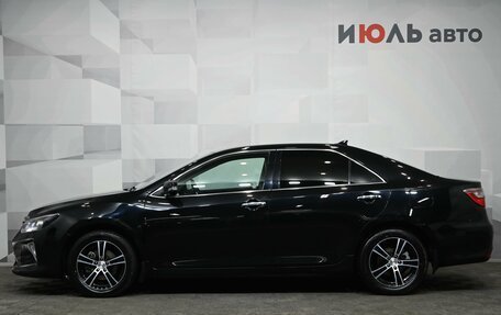 Toyota Camry, 2018 год, 2 450 000 рублей, 8 фотография