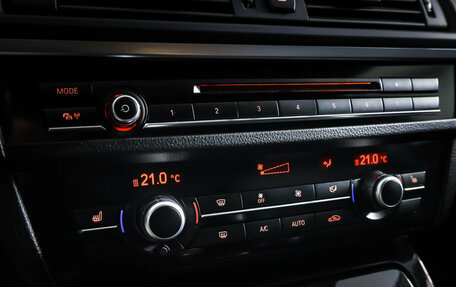 BMW 5 серия, 2015 год, 2 540 000 рублей, 18 фотография