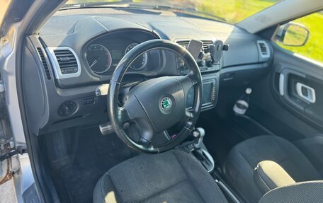 Skoda Fabia II, 2009 год, 430 000 рублей, 5 фотография