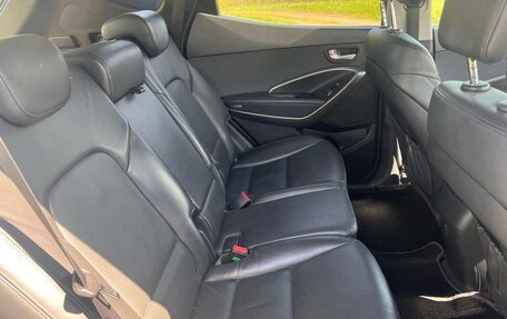 Hyundai Santa Fe III рестайлинг, 2016 год, 2 049 000 рублей, 9 фотография