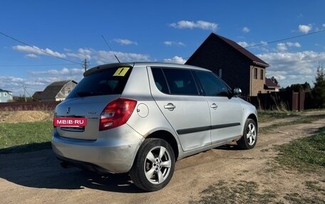Skoda Fabia II, 2009 год, 430 000 рублей, 3 фотография
