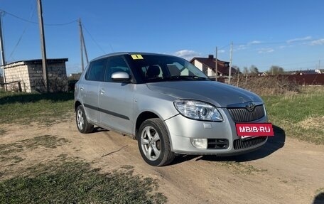 Skoda Fabia II, 2009 год, 430 000 рублей, 2 фотография