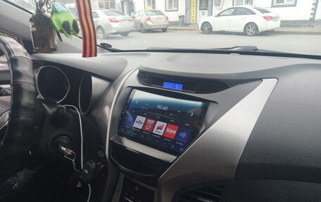 Hyundai Elantra V, 2012 год, 930 000 рублей, 12 фотография