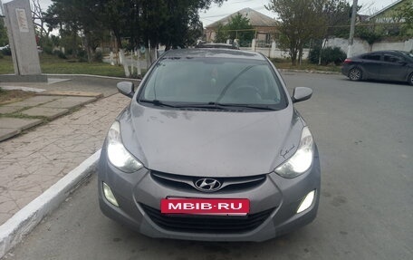 Hyundai Elantra V, 2012 год, 930 000 рублей, 8 фотография