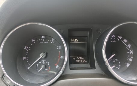 Skoda Yeti I рестайлинг, 2010 год, 500 000 рублей, 9 фотография