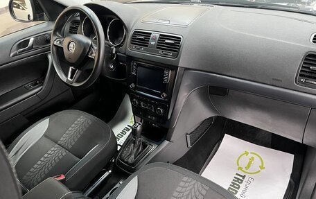 Skoda Yeti I рестайлинг, 2015 год, 1 645 000 рублей, 14 фотография