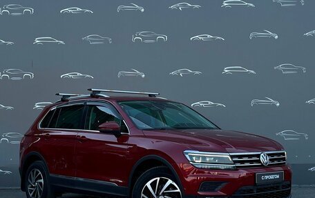 Volkswagen Tiguan II, 2018 год, 2 238 600 рублей, 3 фотография