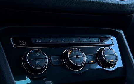 Volkswagen Tiguan II, 2018 год, 2 238 600 рублей, 20 фотография