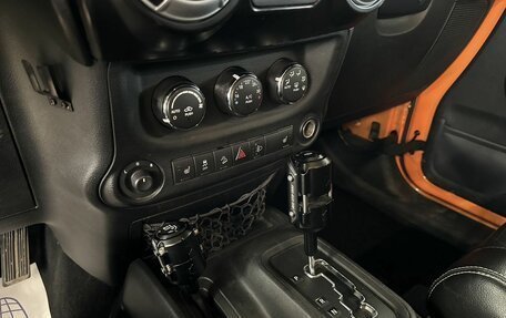 Jeep Wrangler, 2012 год, 3 590 000 рублей, 21 фотография