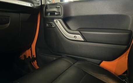 Jeep Wrangler, 2012 год, 3 590 000 рублей, 25 фотография