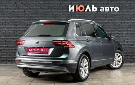 Volkswagen Tiguan II, 2020 год, 2 870 000 рублей, 5 фотография