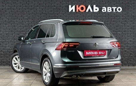 Volkswagen Tiguan II, 2020 год, 2 870 000 рублей, 8 фотография